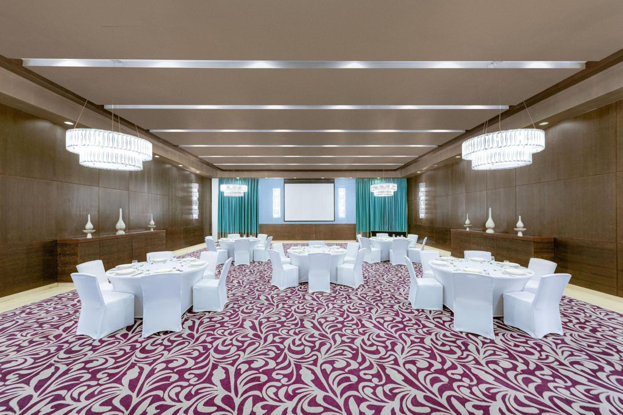 โรงแรมฮิลี่ เรย์ฮาน บาย โรทาน่า อัลอิน ภายนอก รูปภาพ Meeting room